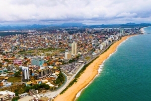 Fotos das cidades de São Paulo e Curitiba